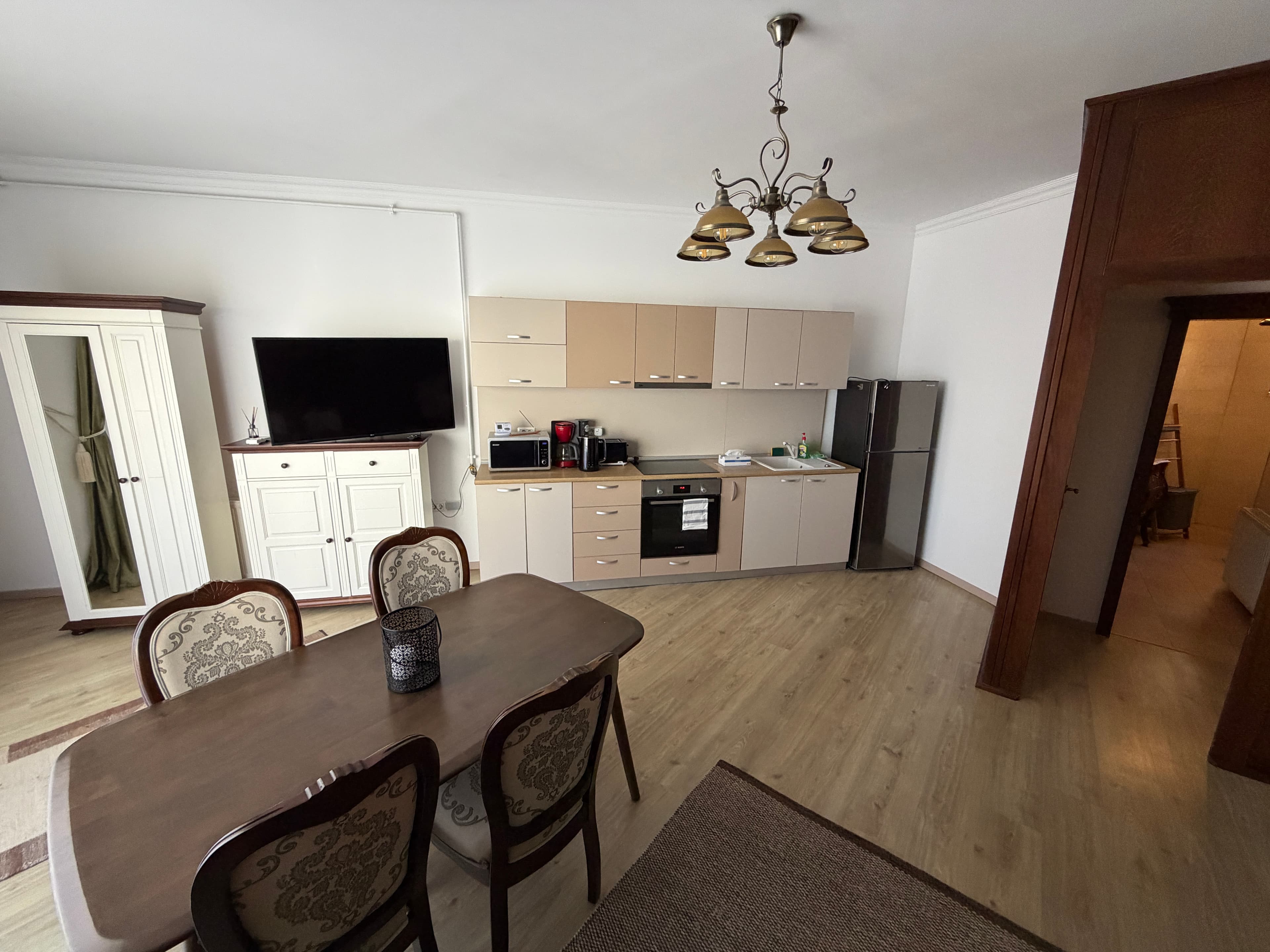 Apartamentul 6 - Casa Goldring